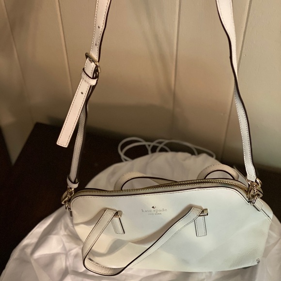 Kate Spade crossbody - Picture 2 of 5